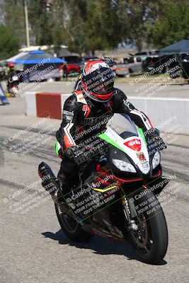 media/Aug-03-2024-TrackDaz (Sat) [[30bed884ff]]/A Group/Grid/